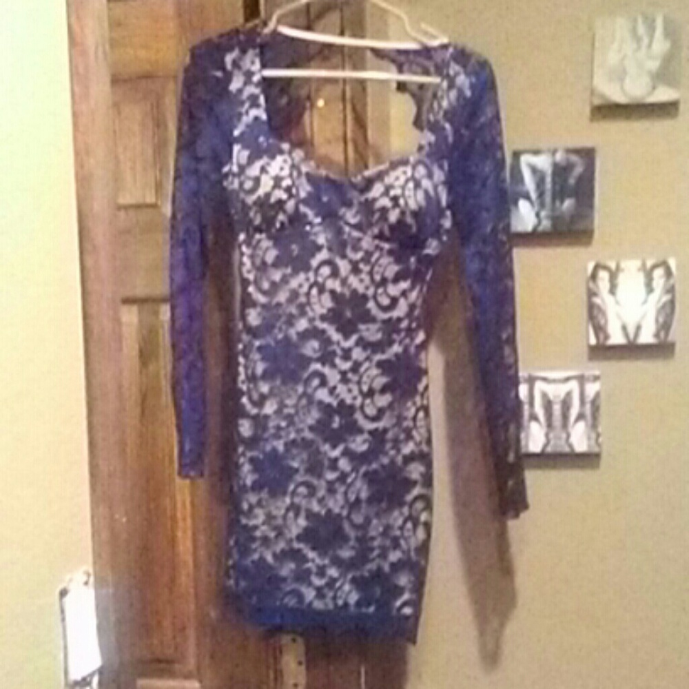 Long sleeve dress